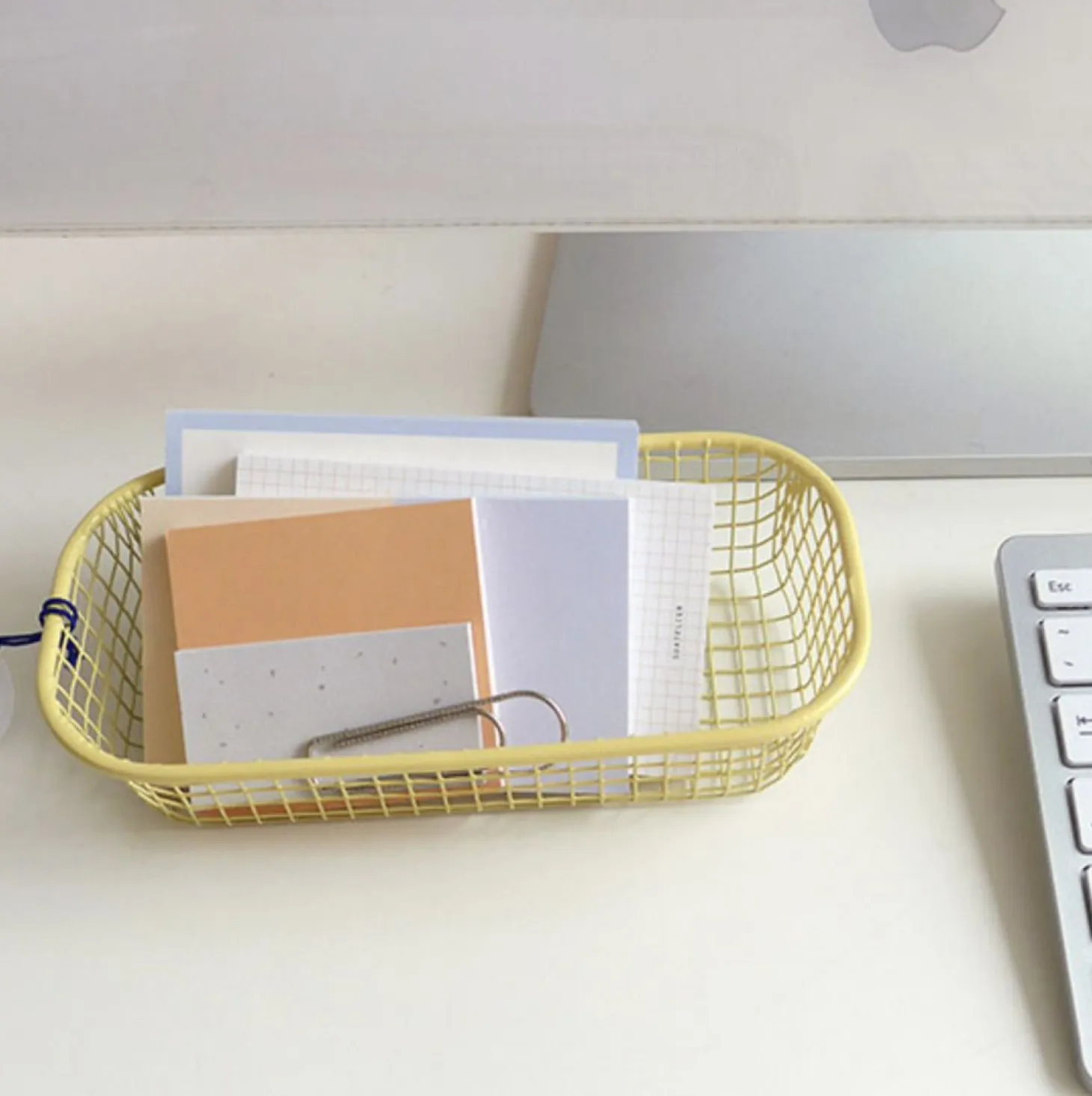 Hot Vanilla Daily Plan Sticky Note