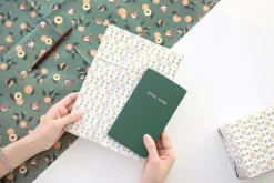 Iconic Gift Wrapping Paper Set v2