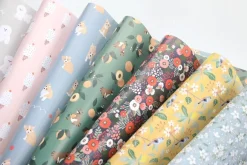 Iconic Gift Wrapping Paper Set v2