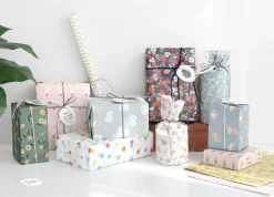 Iconic Gift Wrapping Paper Set v2