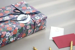 Iconic Gift Wrapping Paper Set v2