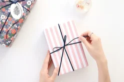 Iconic Gift Wrapping Paper Set v2
