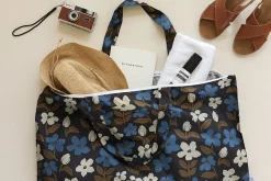 Jumbo Pattern Lightweight Shoulder Bag