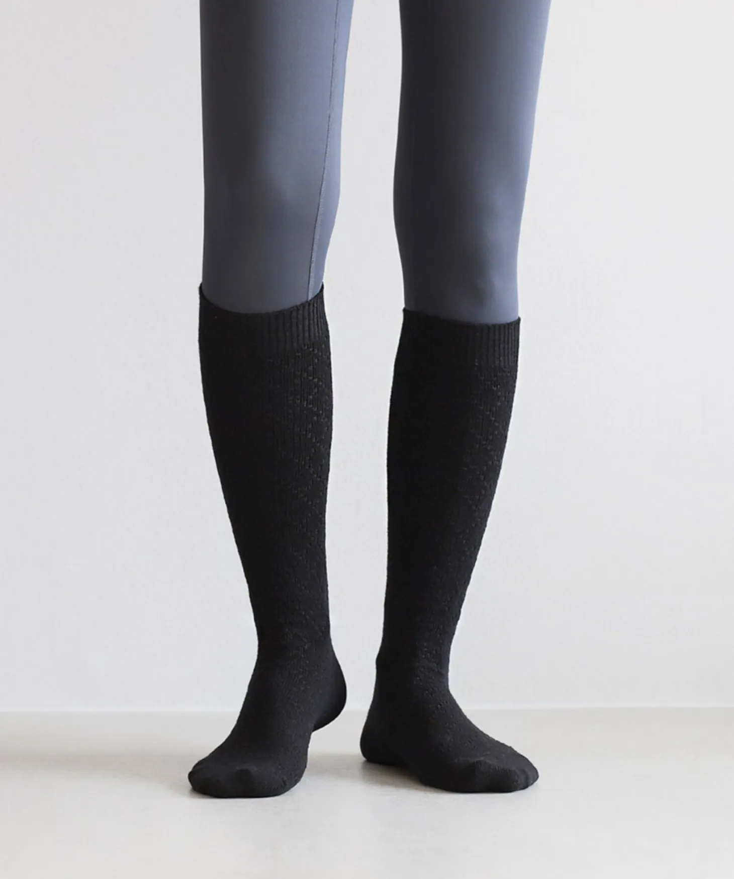 Knit Mesh Knee-high Women Socks