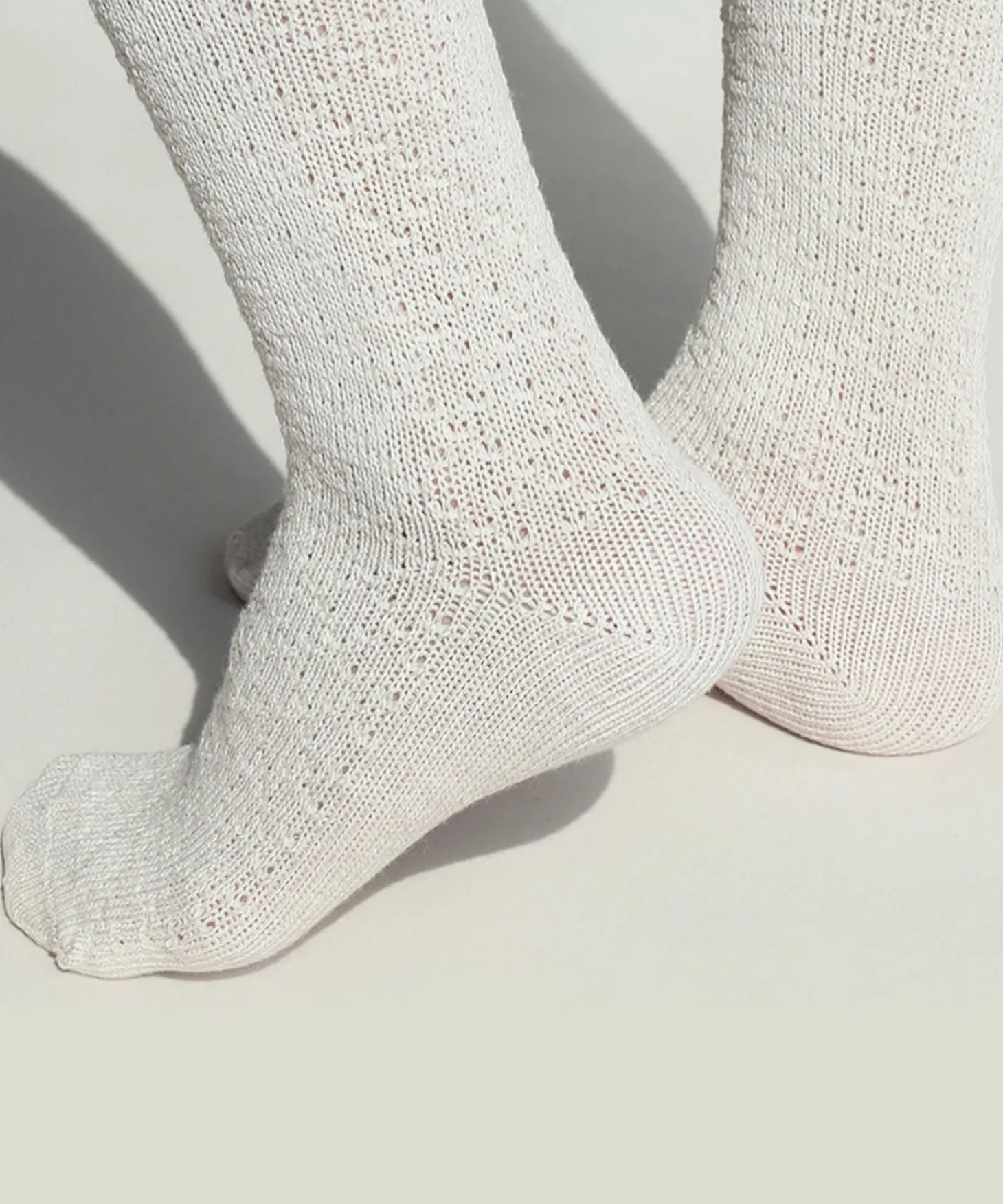 Knit Mesh Knee-high Women Socks
