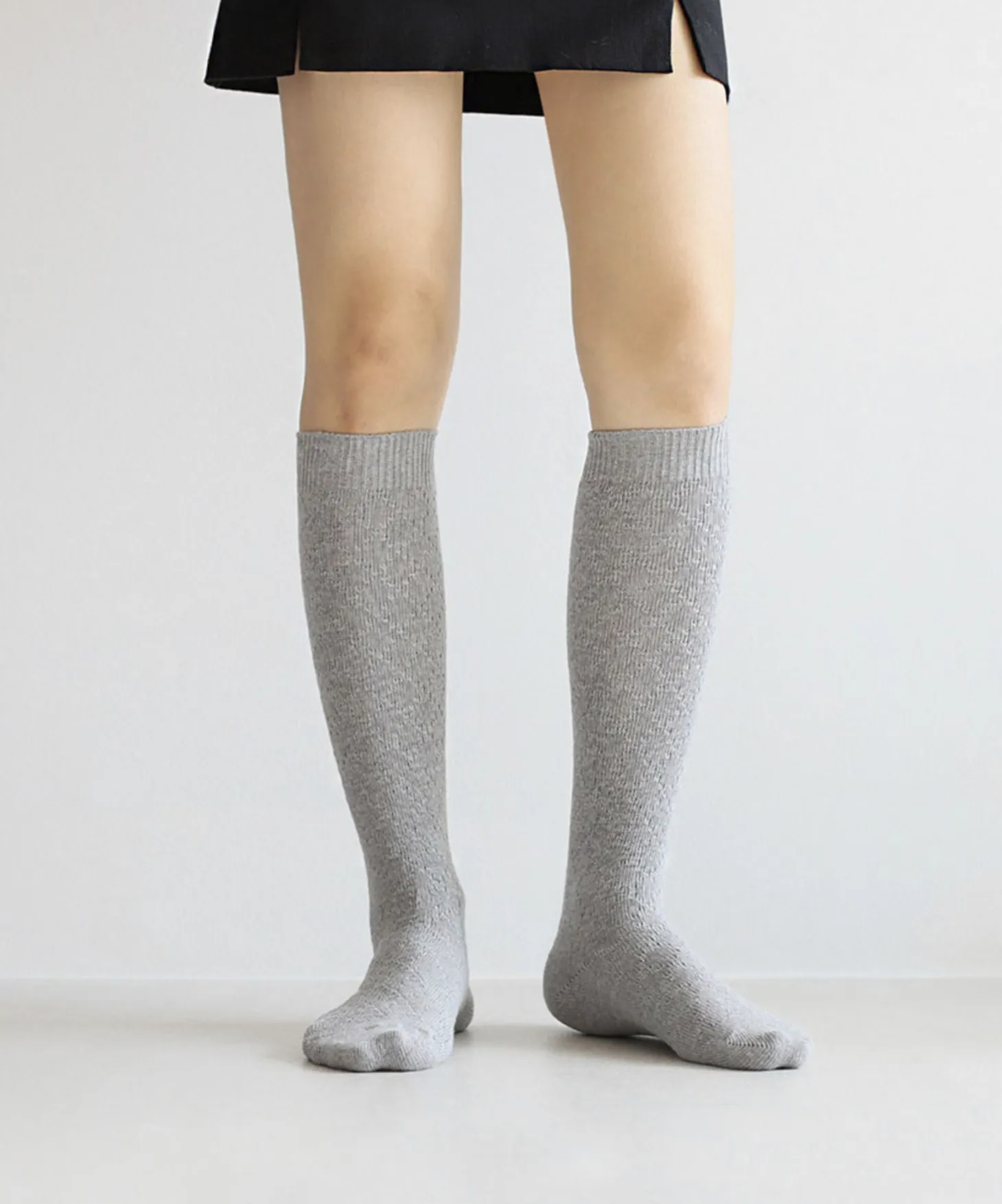 Knit Mesh Knee-high Women Socks