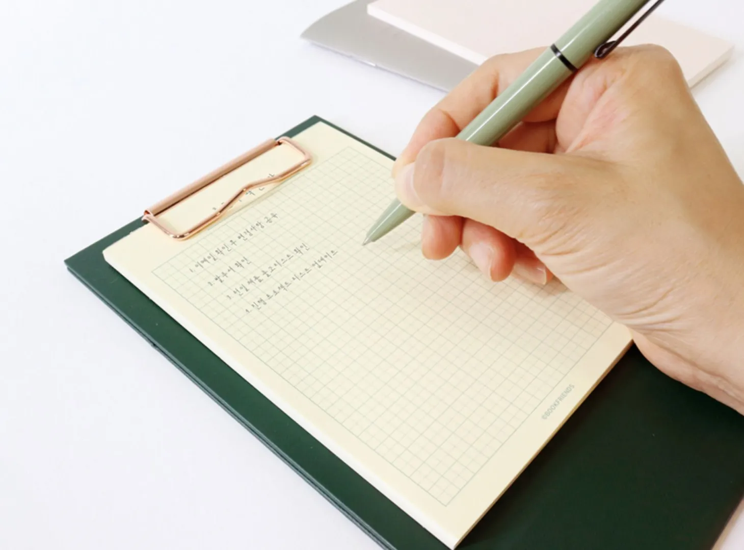 Literature A6 Standing Clipboard