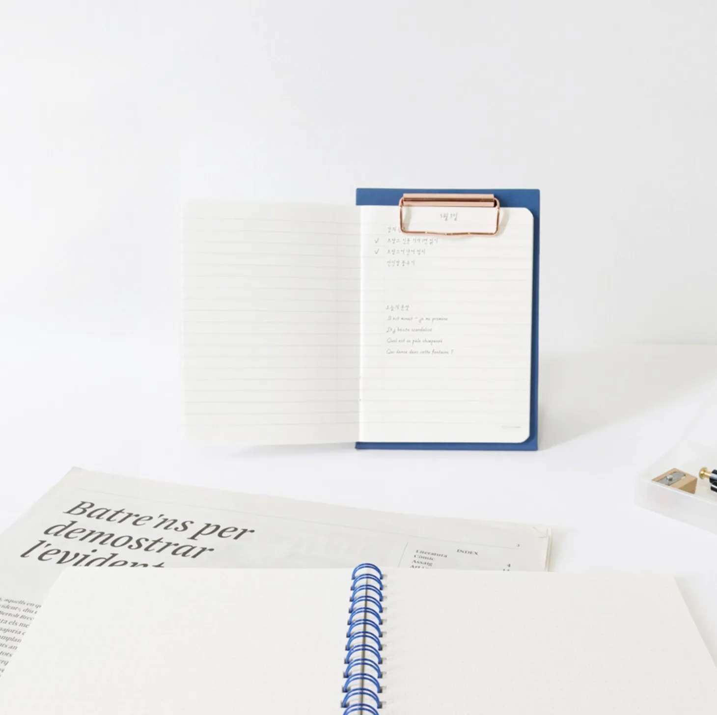 Literature A6 Standing Clipboard