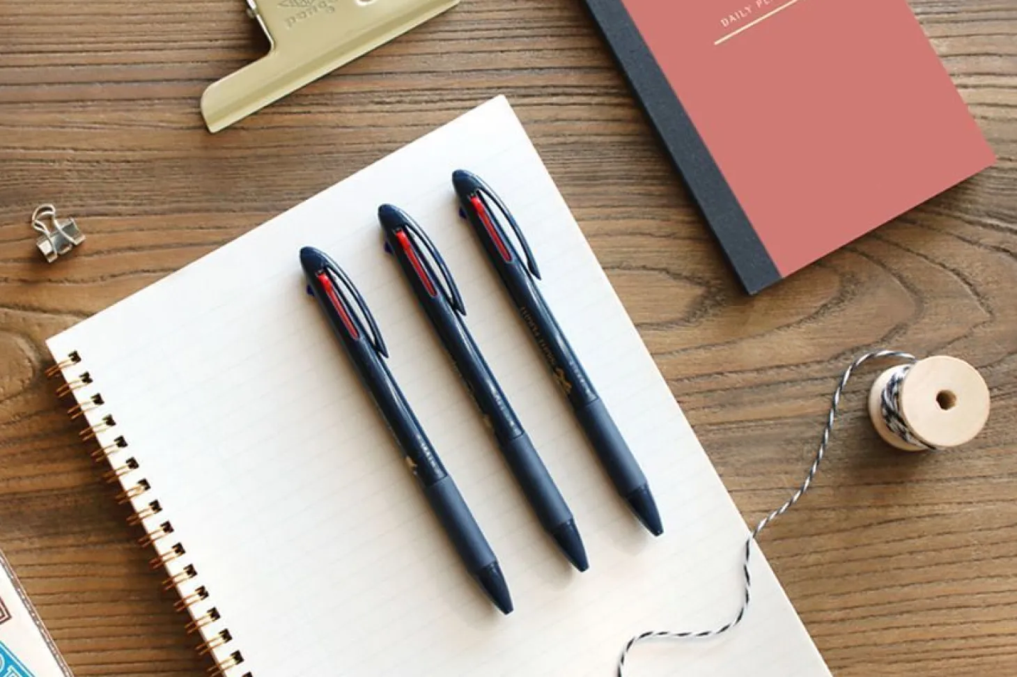 Literature 3 Color Pen