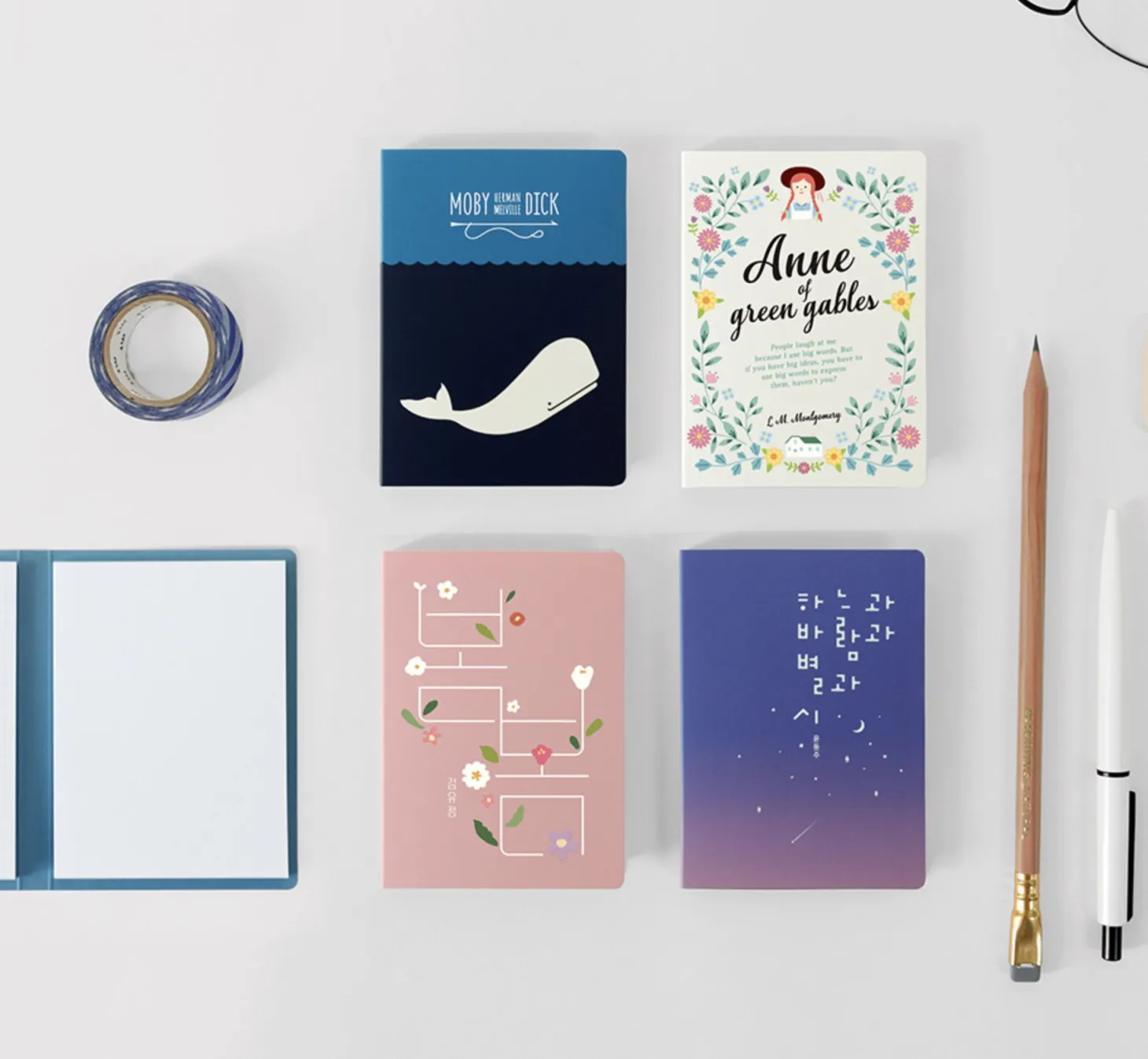 Literature Dual Sticky Book