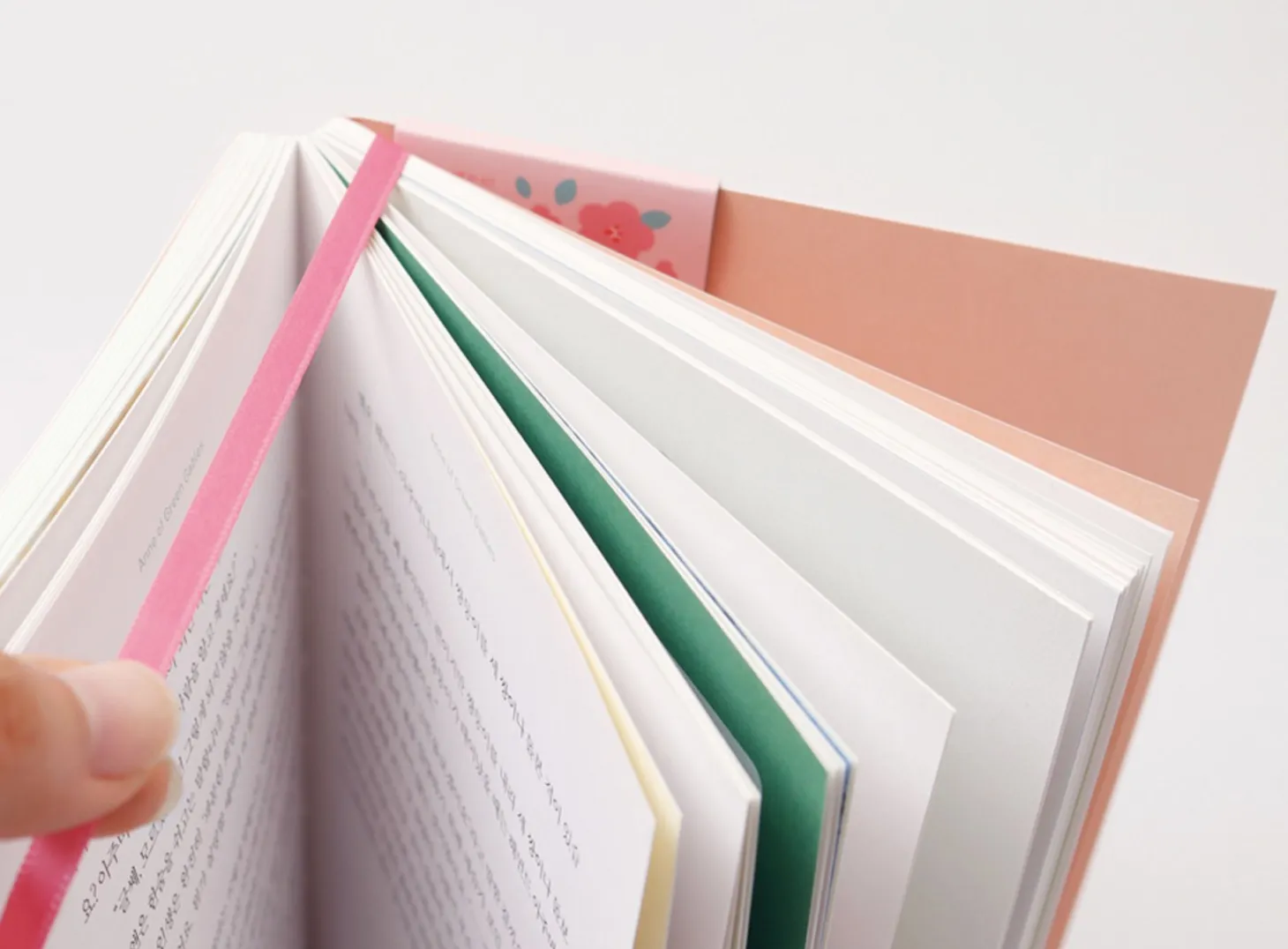 Literature Magnetic Bookmark String