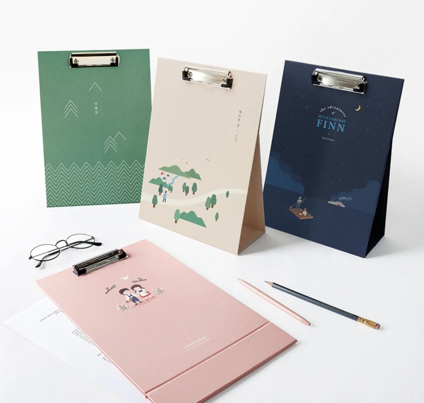 Literature Standing Clipboard v2