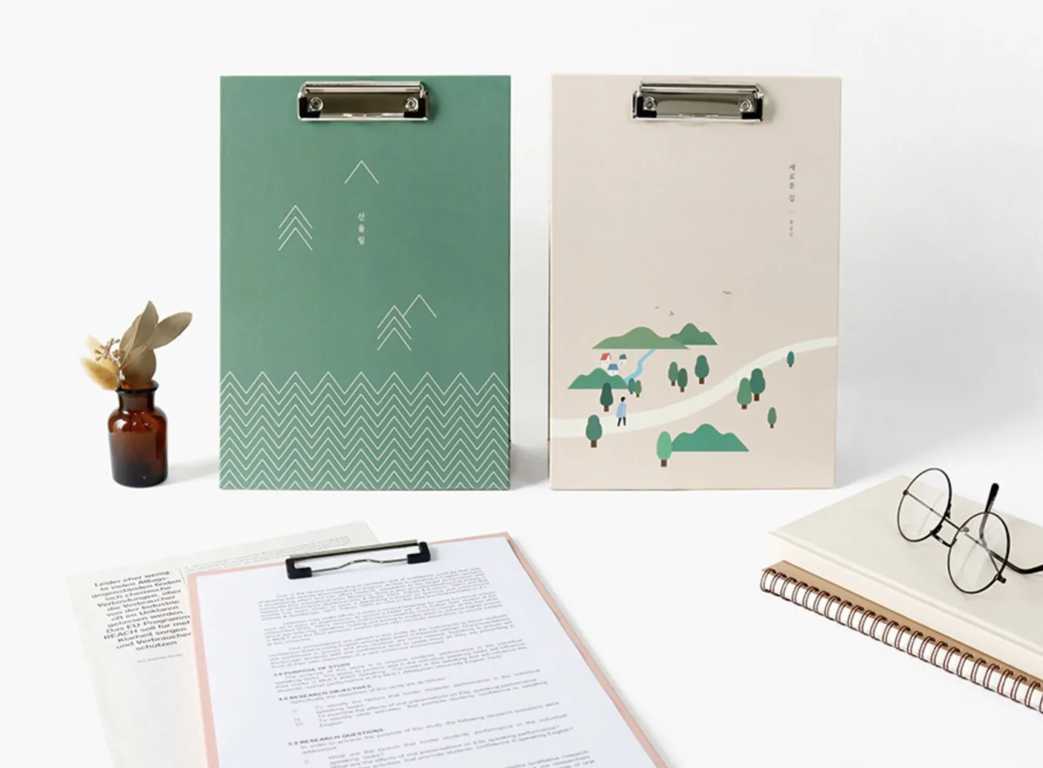 Literature Standing Clipboard v2