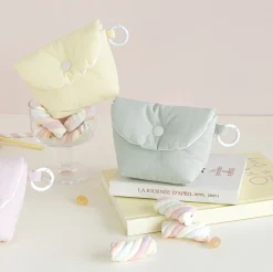 Marshmallow Card Pouch