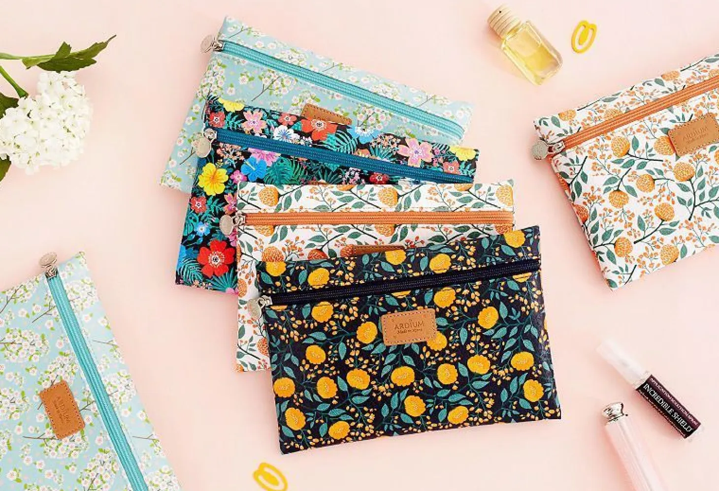 Medium Ardium Flat Pouch