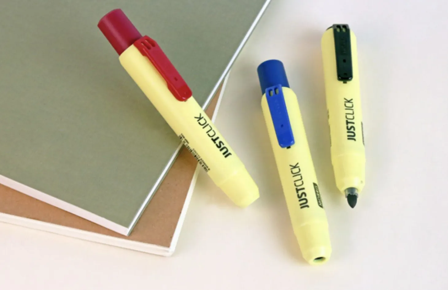 Medium Just Click Retractable Permanent Marker