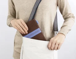 Medium Plain Mesh Pouch