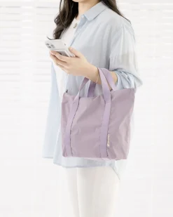 Medium Travelus Daily Tote v2