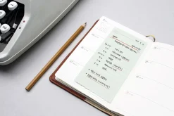 Medium Voyage Sticky Note