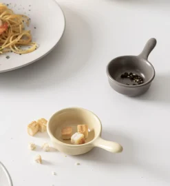 Mini Handle Sauce Bowl