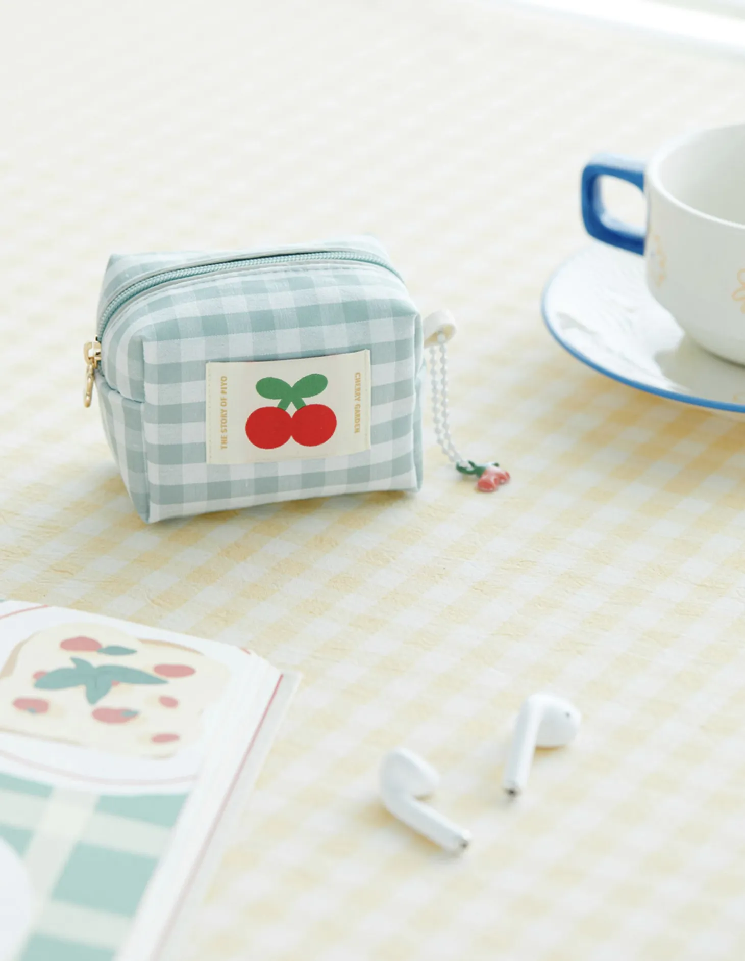 Mini Piyo Check Pouch