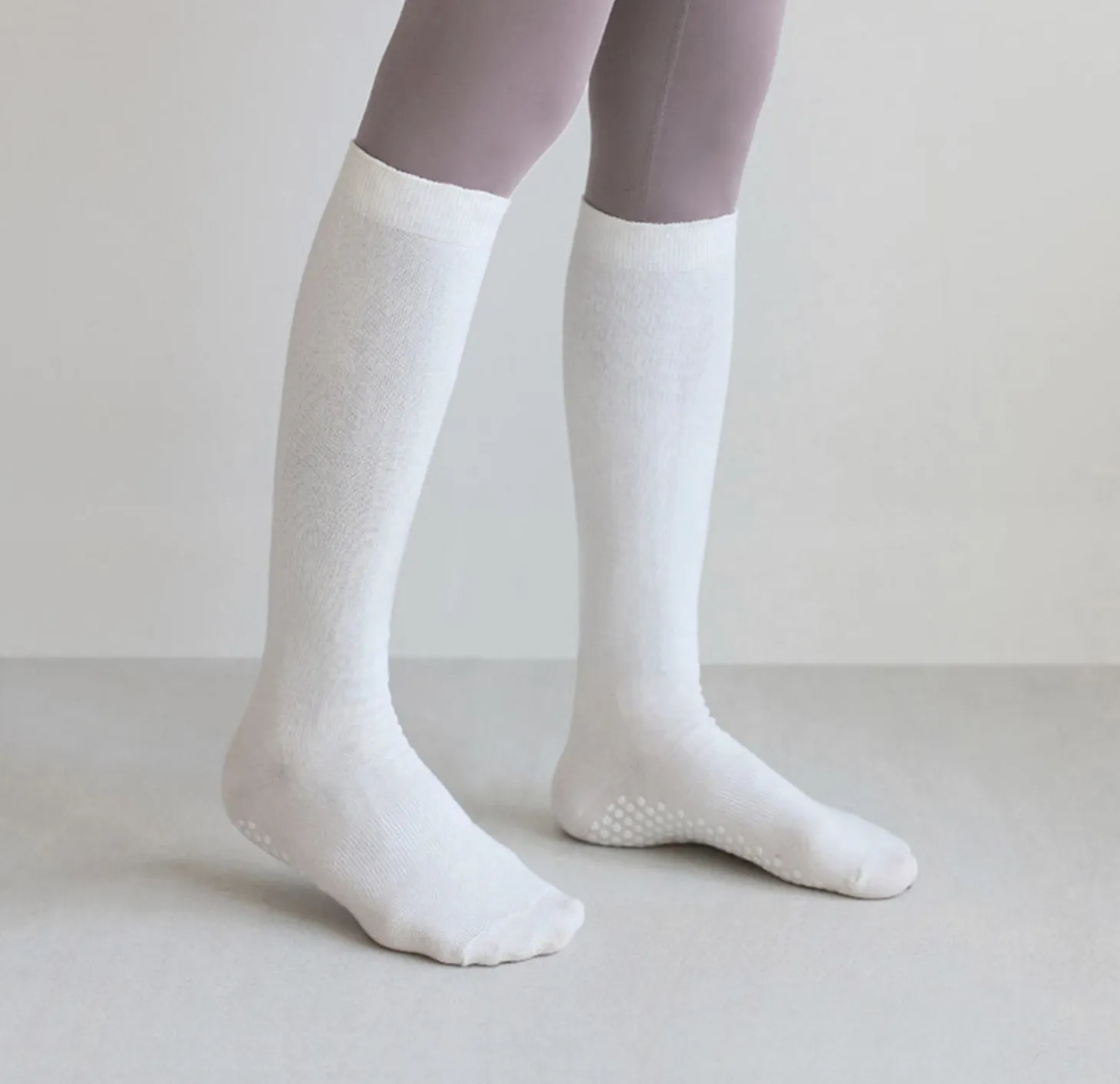 Non-slip Pilates Knee-high Socks
