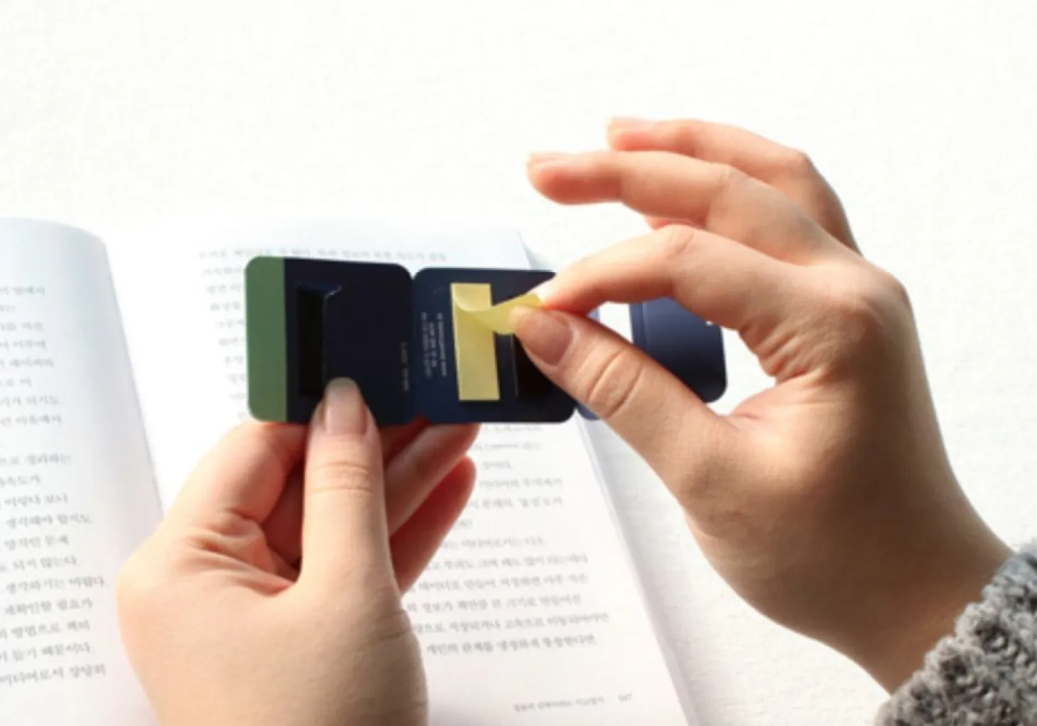 Nordic Pattern Magnetic Bookmark