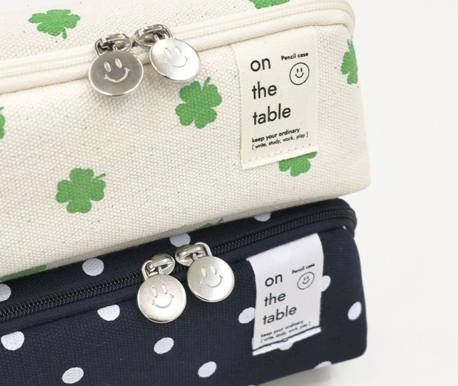 On the Table Cube Pen Pouch v2