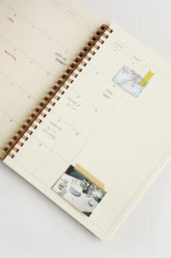 Par Un Beau Jour Monthly Planner