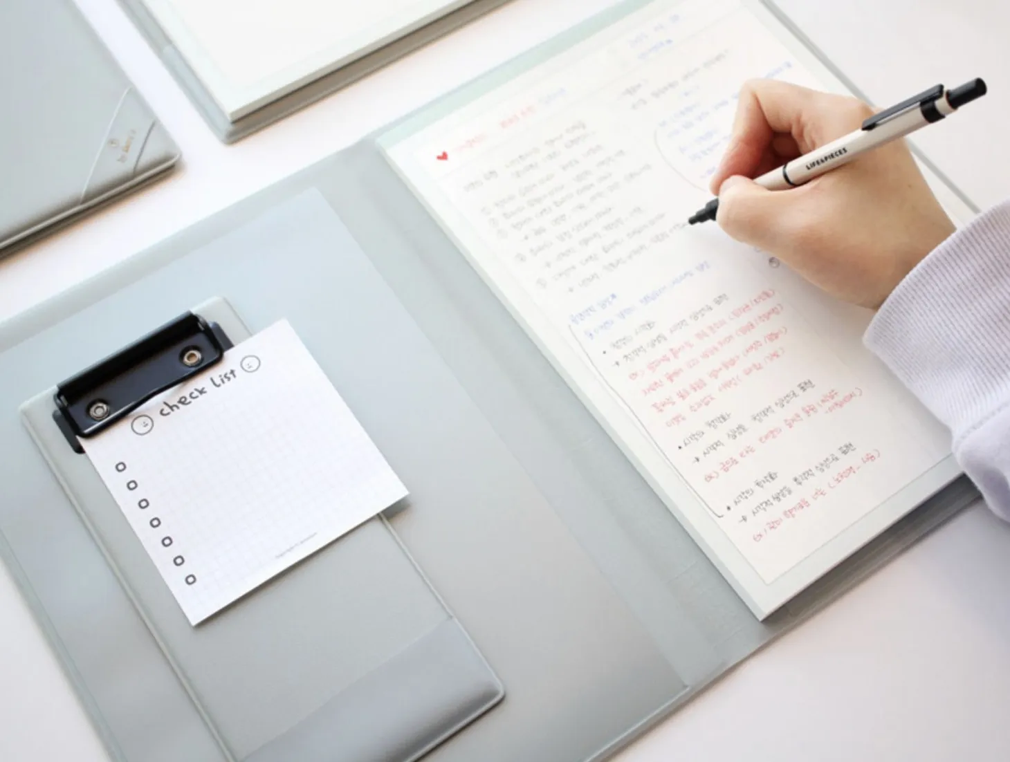 Pastel A4 Notepad Holder