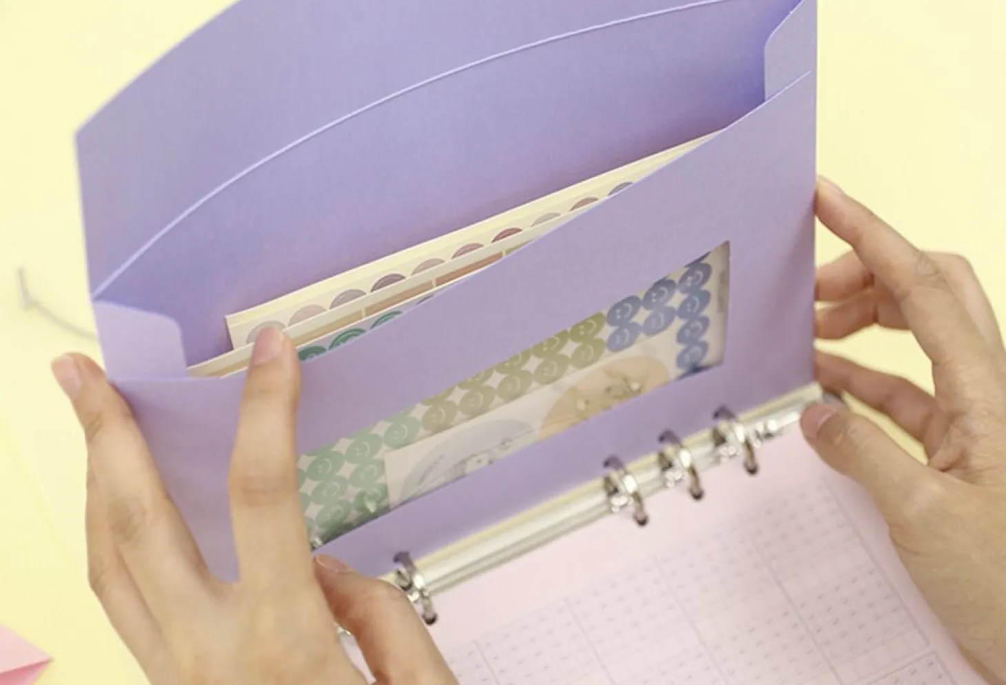 Pastel 6 Ring A5 Window Envelope