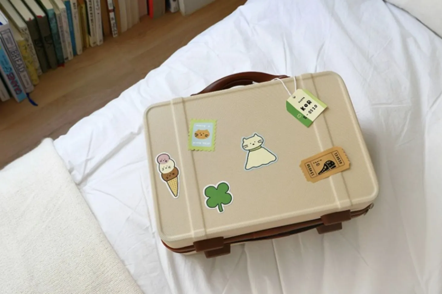 28pcs Cat's Happy Trip Sticker Set