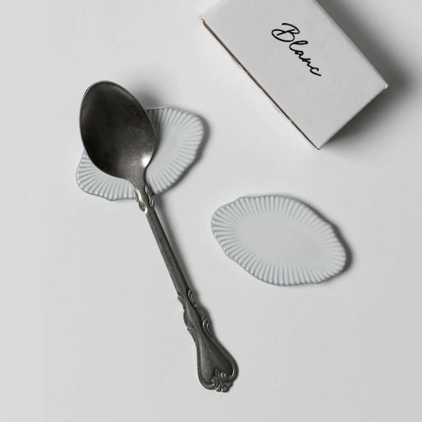2pcs French Mood Blanc Spoon Rest Set