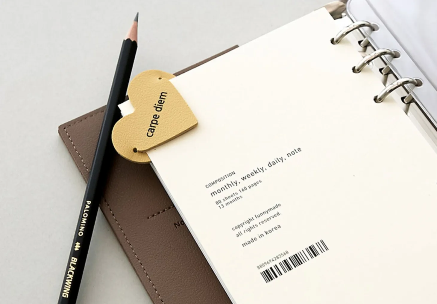 4pcs Heart Vegan Leather Bookmark Set