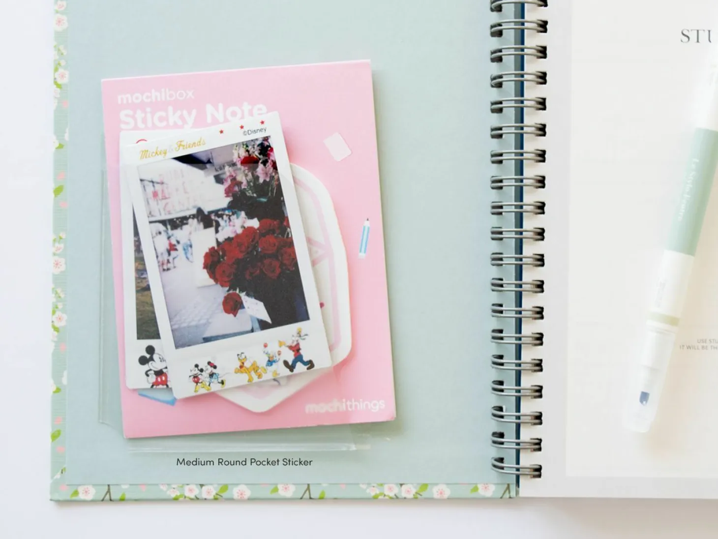 2pcs Medium Round Pocket Sticker Set