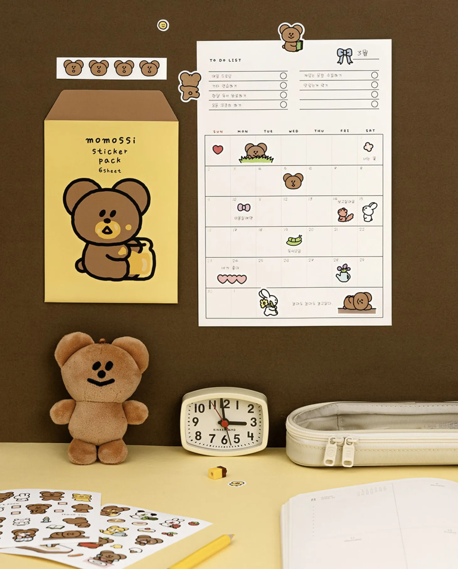 6pcs Momo Bear Removable Sticker Set