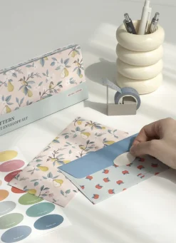 24pcs Pattern Gift Envelope Set