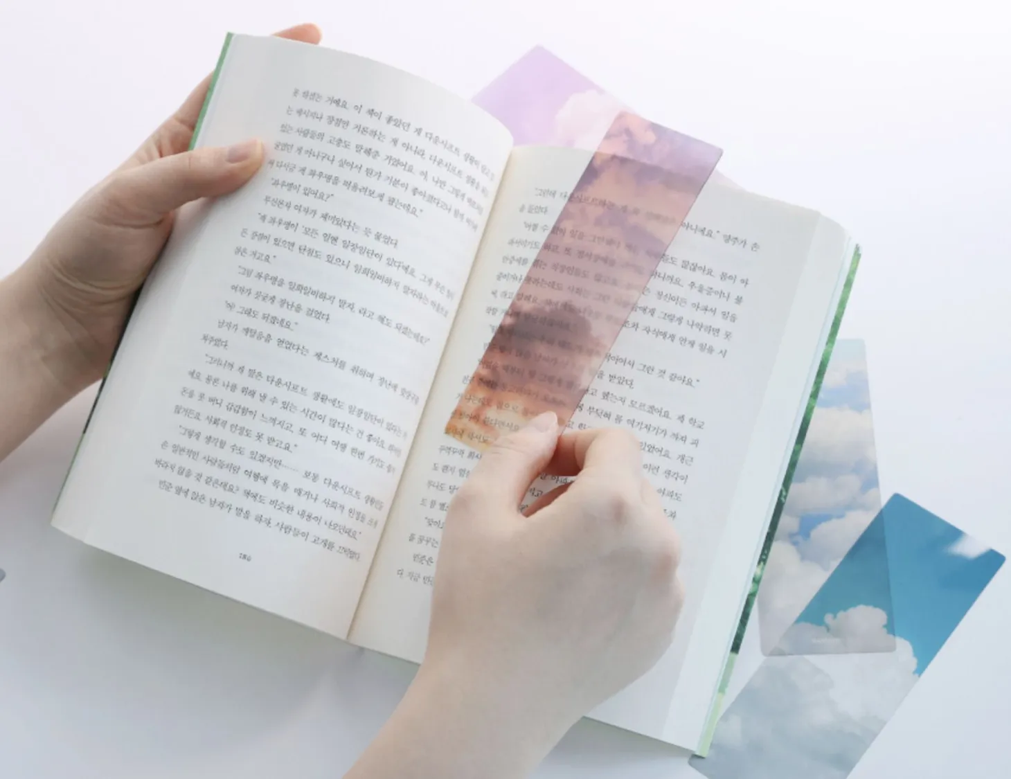 4pcs Photograph Translucent Bookmark