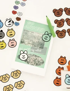 2pcs Point Smile Removable Sticker Set