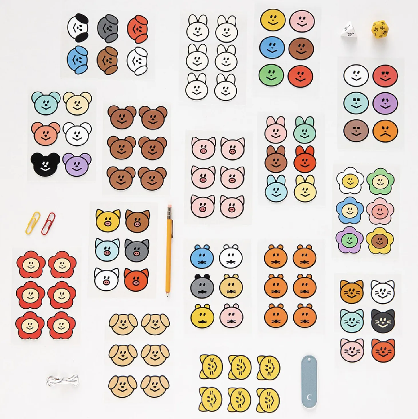 2pcs Point Smile Removable Sticker Set