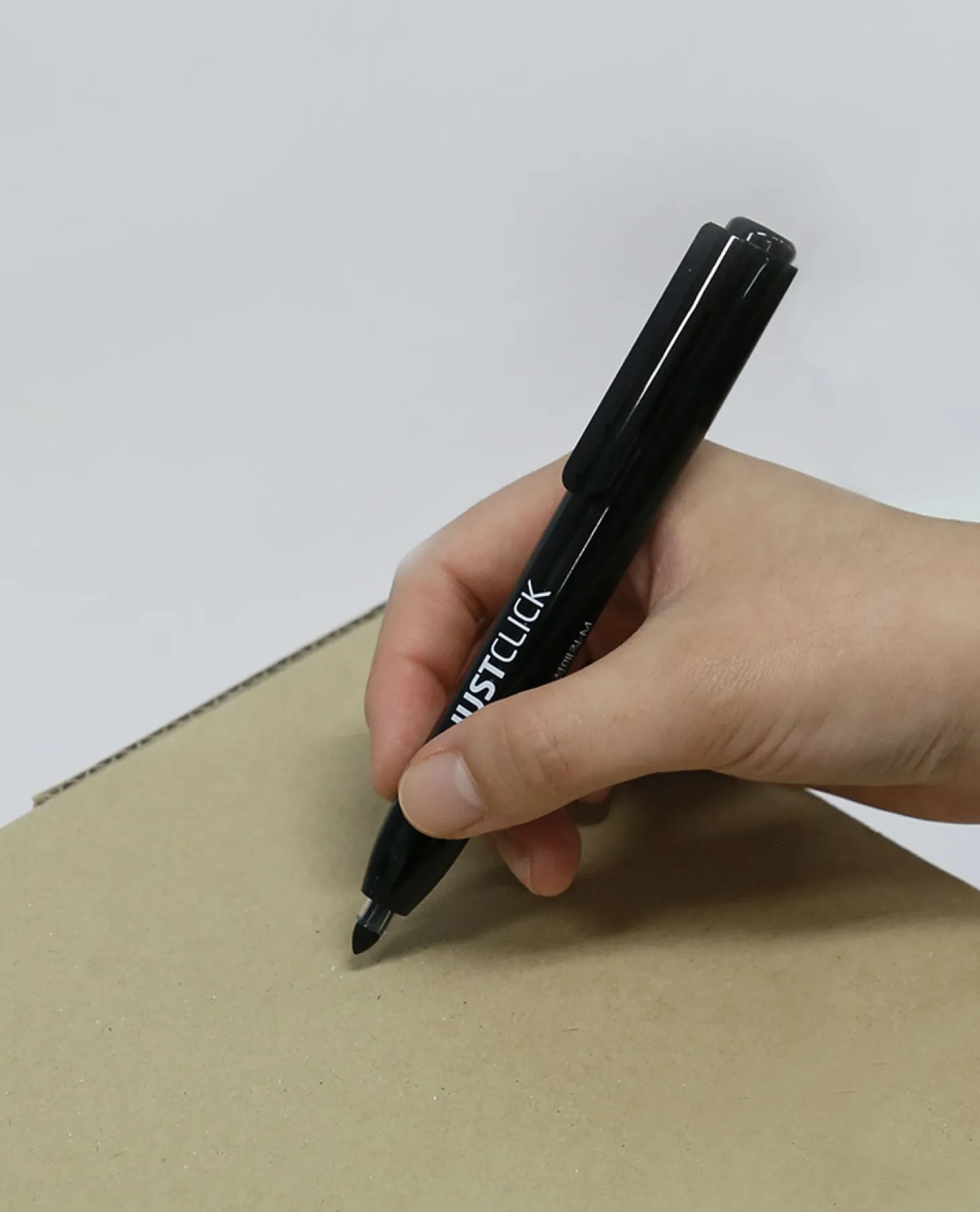 3pcs Retractable Permanent Marker Set