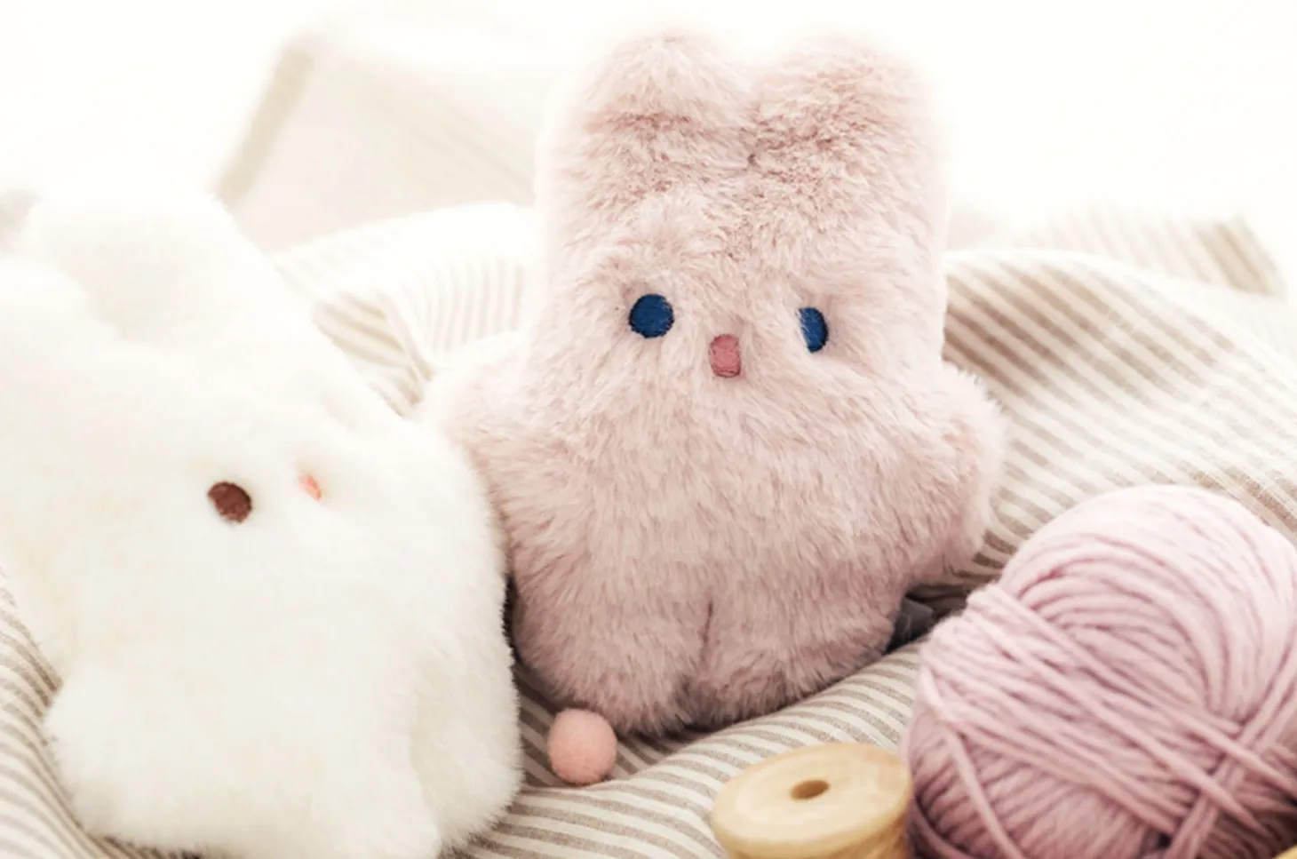 Piyo Bunny Fur Key Ring