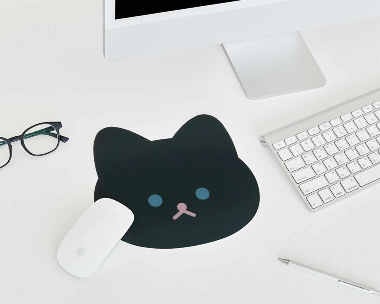 Piyo Cat Mouse Pad
