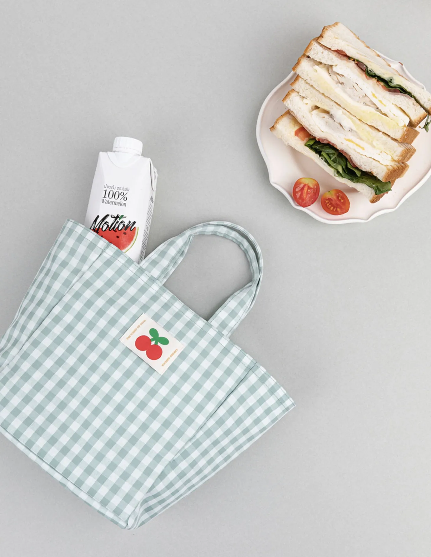 Piyo Check Tumbler Tote