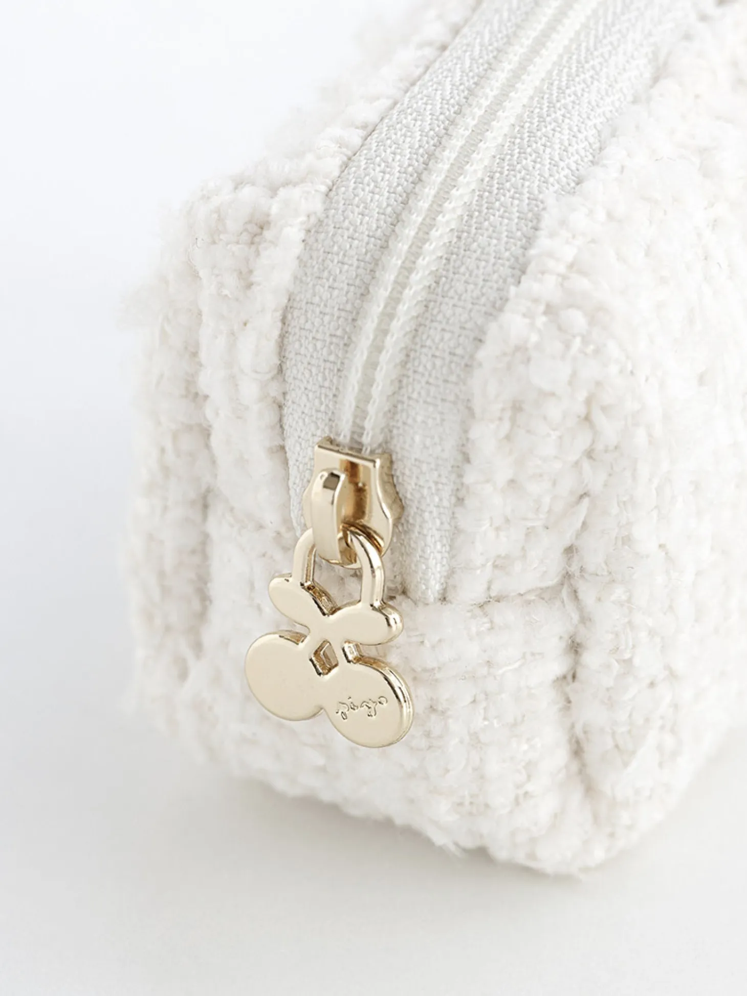 Piyo Tweed Earphone Pouch