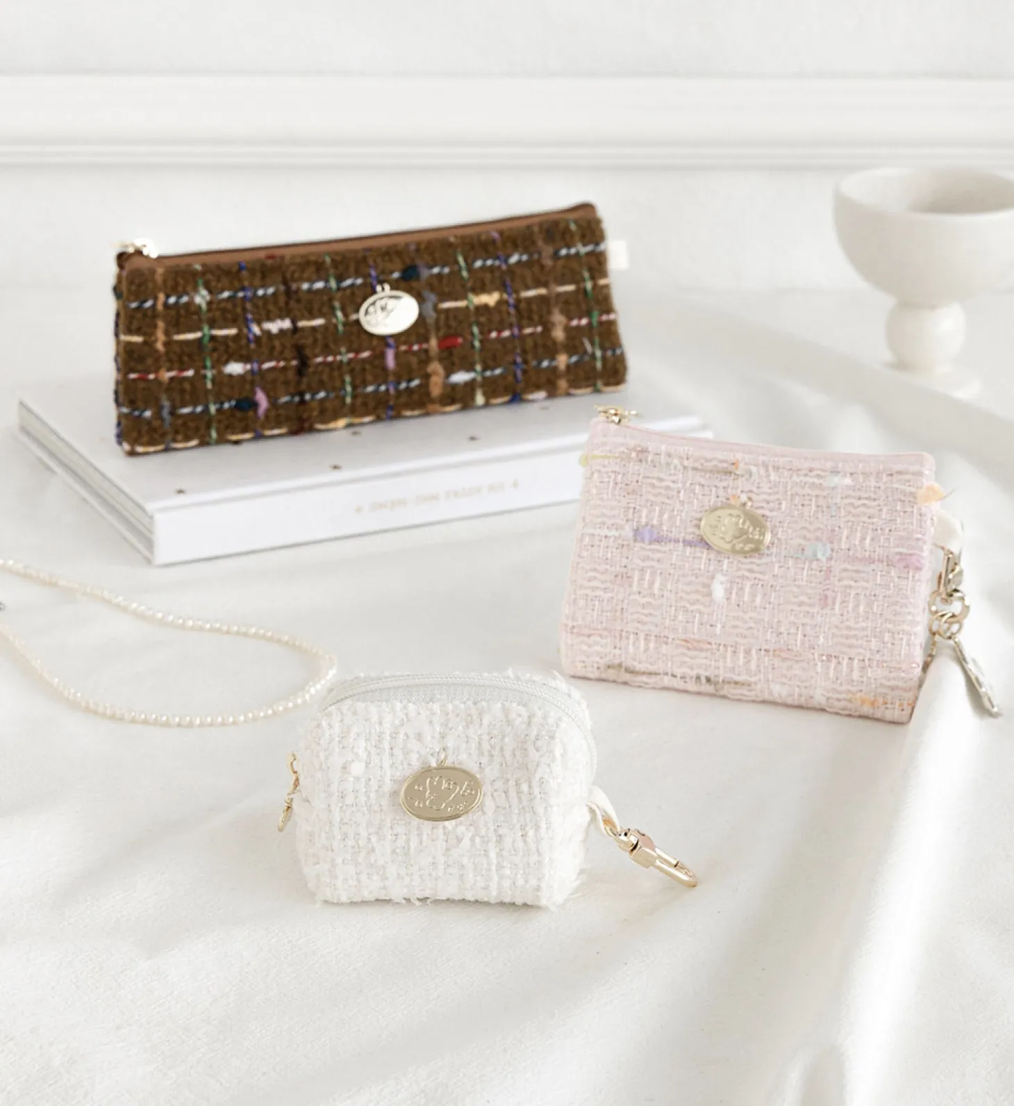 Piyo Tweed Earphone Pouch