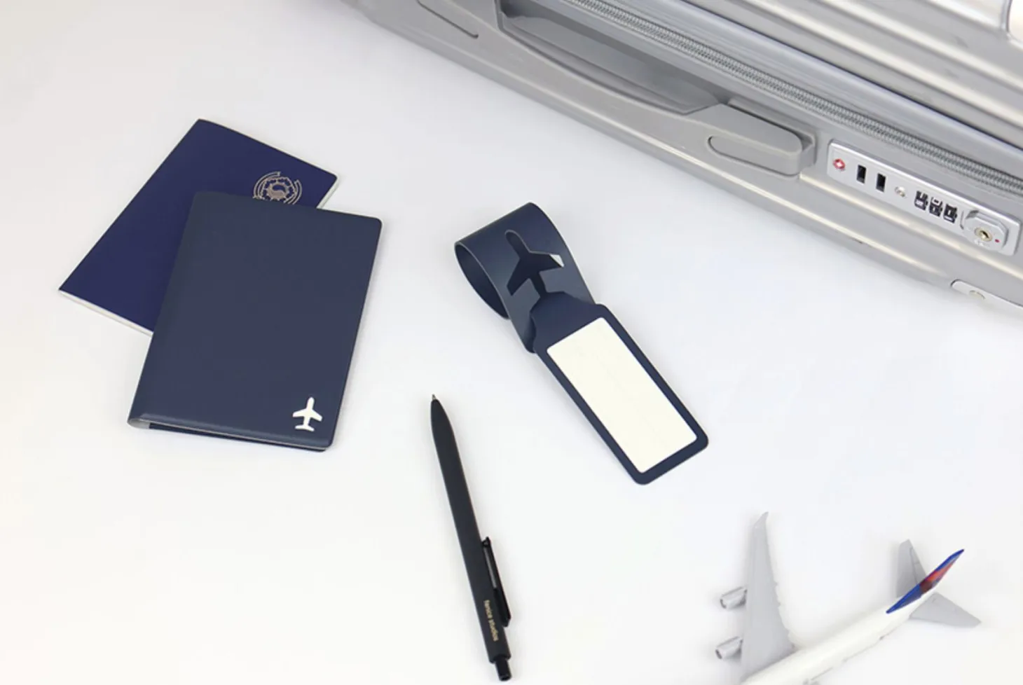 Plane Vegan Leather Luggage Tag