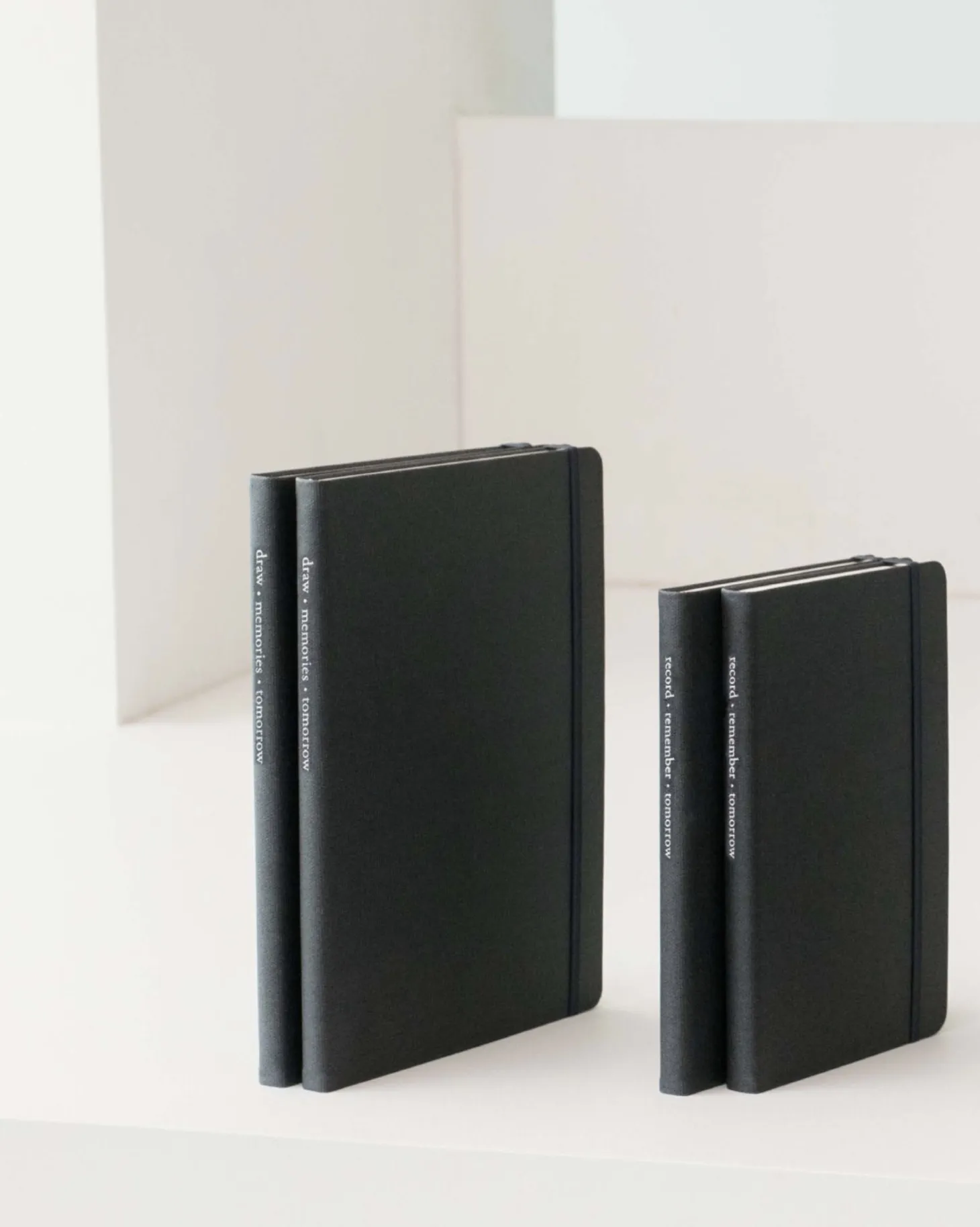 Record B5 Hardcover Plain Notebook