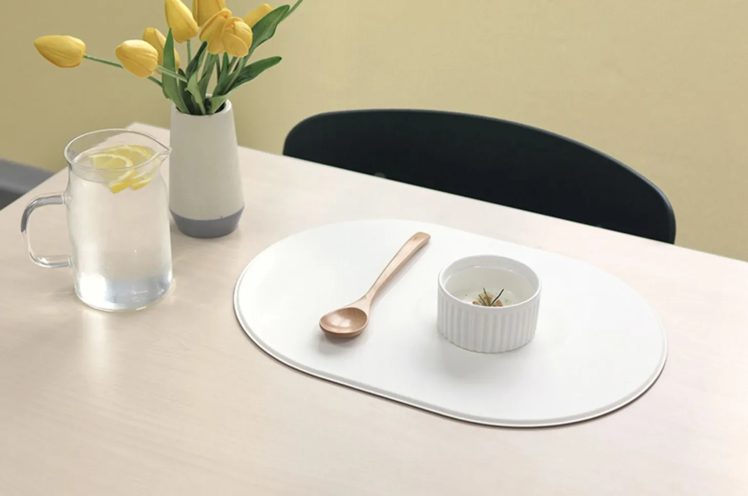 Reversible Two-Tone Flat Vegan Leather Tray