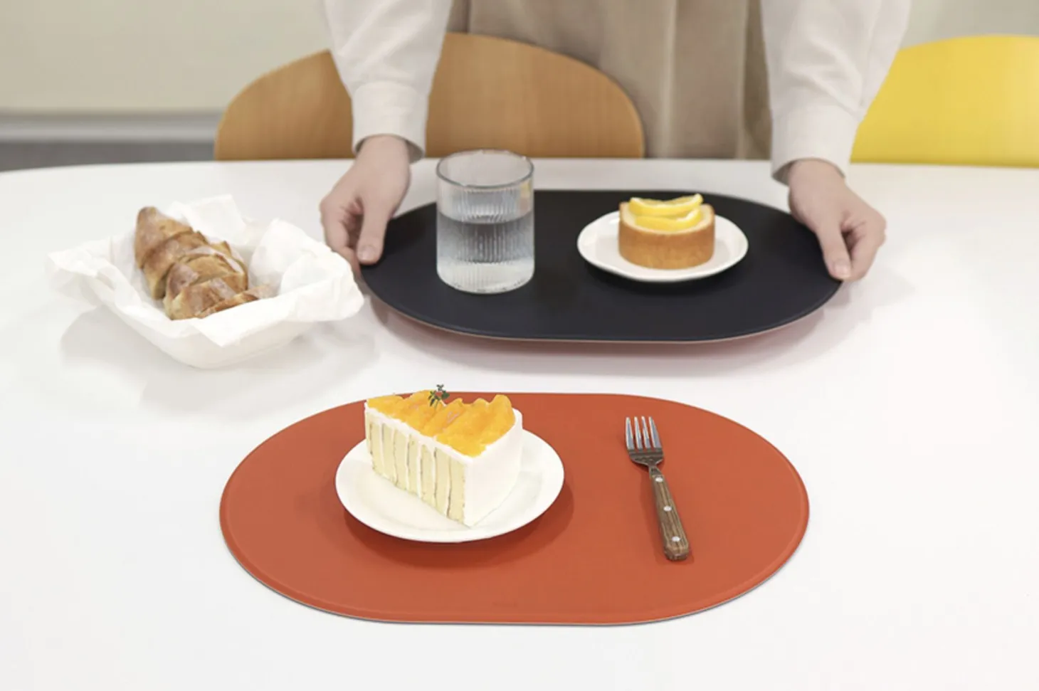 Reversible Two-Tone Flat Vegan Leather Tray